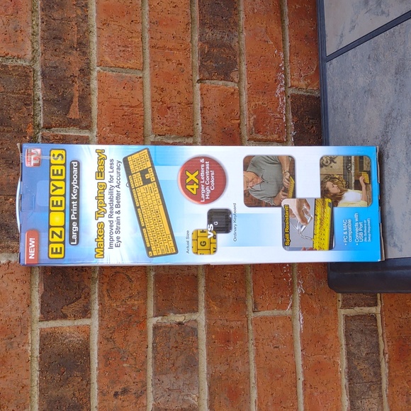 EZ Eyes Large Print Keyboard Computer 4X Bigger Letter Keys Wired - Picture 2 of 8